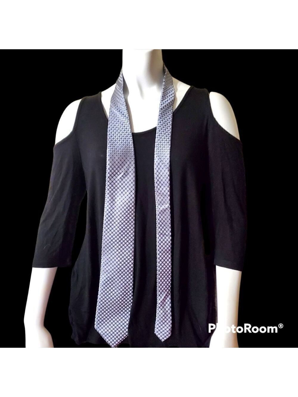 Jones New York Patterned Skinny Silk Tie in Gray and Blue